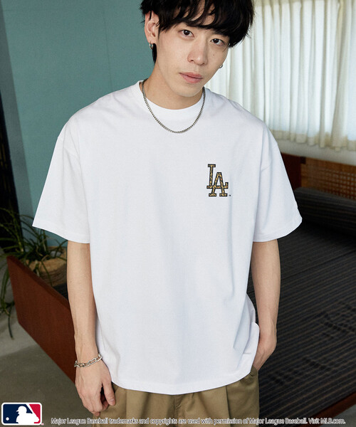 PUBLUX(パブリュクス)の「PUBLUX/パブリュクス <機能性素材>別注MLB レオパード柄 ロゴ Tシャツ 限定展開(Tシャツ/カットソー・メンズ・ブラック/オフホワイト/ネイビー/ライトグレー/ホワイト/ブラウン・S/L/M)」の21枚目の写真