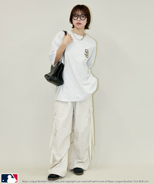 PUBLUX(パブリュクス)の「PUBLUX/パブリュクス <機能性素材>別注MLB レオパード柄 ロゴ Tシャツ 限定展開(Tシャツ/カットソー・メンズ・ブラック/オフホワイト/ネイビー/ライトグレー/ホワイト/ブラウン・S/L/M)」の9枚目の写真