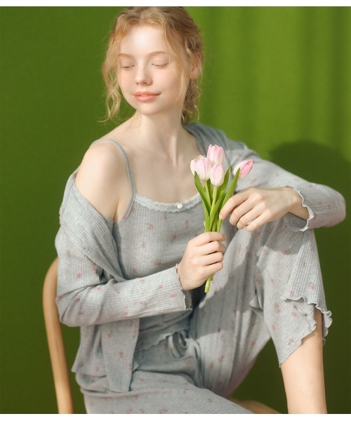 PEACH JOHN(ピーチジョン)の「コットン混リブパジャマ3点セット(ルームウェア/パジャマ・レディース・グレー/イエロー・ONE SIZE)」の6枚目の写真