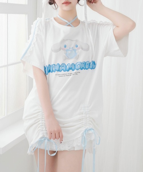 DearMyLove（ディアマイラブ）の「【ｻﾝﾘｵ×DML】ﾘﾎﾞﾝﾚｰｽﾋﾞｯｸﾞTｼｬﾂ（Tシャツ/カットソー・レディース・ホワイト×ブルー/ホワイト×ピンク/ホワイト×ブラック・M～Ｌ/LL～3L）」の2枚目の写真