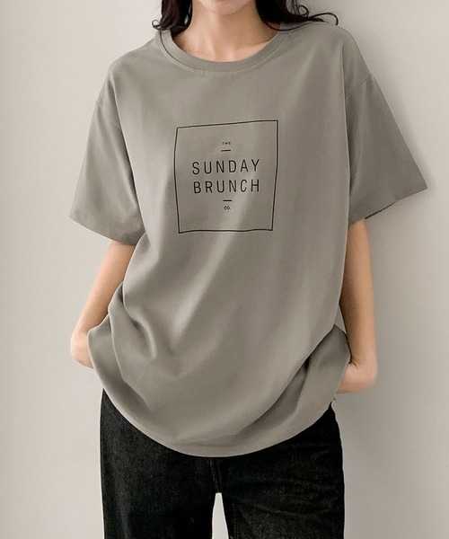 LOWO(ロワ)の「英字ロゴプリントオーバーサイズ半袖Tシャツ(コットン/カジュアル)(Tシャツ/カットソー・レディース・ネイビー/ホワイト/グレー・FREE)」の15枚目の写真