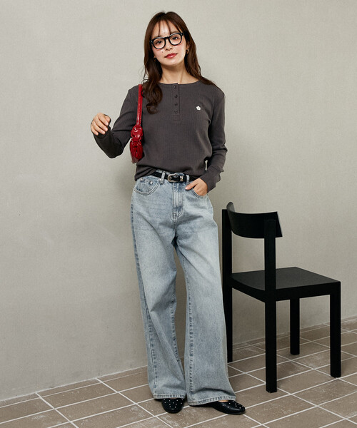 MARY QUANT(マリークワント)の「MARY QUANT × PUBLUX/マリークワント リブヘンリーネックロンT 限定展開(Tシャツ/カットソー・レディース・ネイビー/チャコールグレー/グレー/ブラウン/イエロー系その他・フリ-)」の18枚目の写真