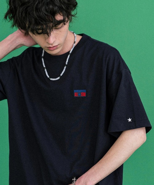 CONVERSE(コンバース)の「CONVERSE コンバース 天竺プレートロゴ半袖クルーネックTシャツ/ハーフスリーブカットソー(Tシャツ/カットソー・メンズ・ホワイト/オートミール/ネイビー/ブラック・L/M/XL)」の2枚目の写真