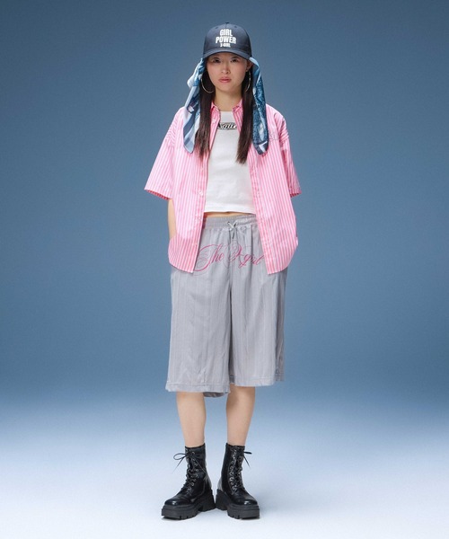 X-girl(エックスガール)の「STRIPED RHINESTONE S/S SHIRT(シャツ/ブラウス・レディース・ライトブルー/ピンク・S/M)」の4枚目の写真