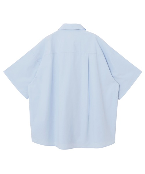 evernavy(エバーネイビー)の「コットンオーバーサイズ半袖シャツブラウス(シャツ/ブラウス・レディース・オフホワイト/サックスブルー・M)」の8枚目の写真