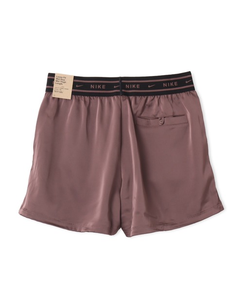 NIKE(ナイキ)の「NIKE AS WMNS NSW OFFLN WVN STN SHORT / ナイキ ウィメンズ NSW OFFLN WVN STN ショート 【SP】(その他パンツ・レディース・パープル/ブラック/ホワイト・S/M/L)」の17枚目の写真