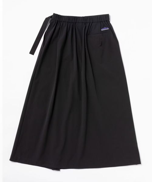 THOUSAND MILE(サウザンドマイル)の「THOUSAND MILE/サウザンドマイル WRAPPED SKIRT ワイドシルエット 腰ベルト タックスカート 2026年 夏 夏服 秋服(スカート・レディース・ブラック/チャコール・M/L)」の3枚目の写真