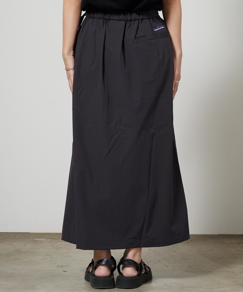 THOUSAND MILE(サウザンドマイル)の「THOUSAND MILE/サウザンドマイル WRAPPED SKIRT ワイドシルエット 腰ベルト タックスカート 2026年 夏 夏服 秋服(スカート・レディース・ブラック/チャコール・M/L)」の11枚目の写真