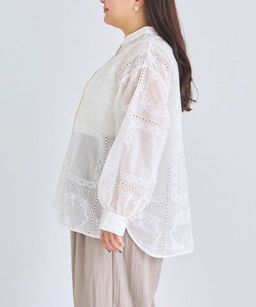 LAVEANGE（ラビアンジェ）の「スクエア刺繍レースブラウス（シャツ/ブラウス・レディース・アイボリー/ブラック・5L/4L/3L/LL/M）」の8枚目の写真