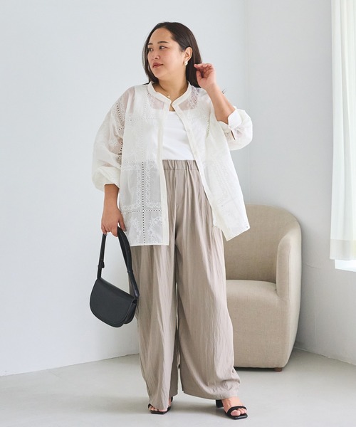 LAVEANGE（ラビアンジェ）の「スクエア刺繍レースブラウス（シャツ/ブラウス・レディース・アイボリー/ブラック・5L/4L/3L/LL/M）」の15枚目の写真