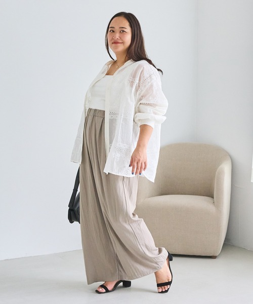LAVEANGE（ラビアンジェ）の「スクエア刺繍レースブラウス（シャツ/ブラウス・レディース・アイボリー/ブラック・5L/4L/3L/LL/M）」の16枚目の写真