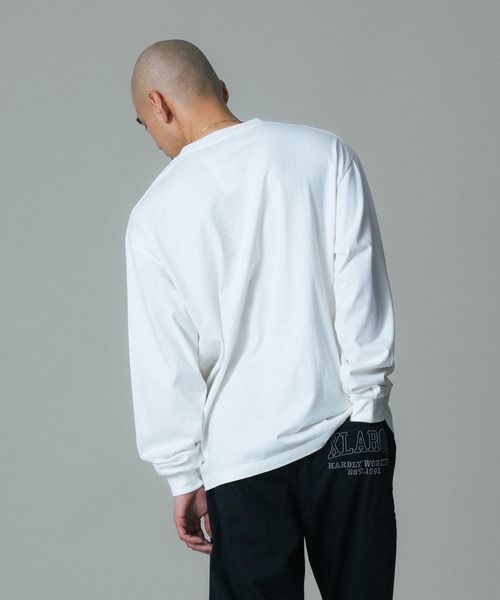 XLARGE(エクストララージ)の「UNCUT L/S TEE(Tシャツ/カットソー・メンズ・ネイビー/ブラック/オフホワイト・S/M/L/XL)」の9枚目の写真