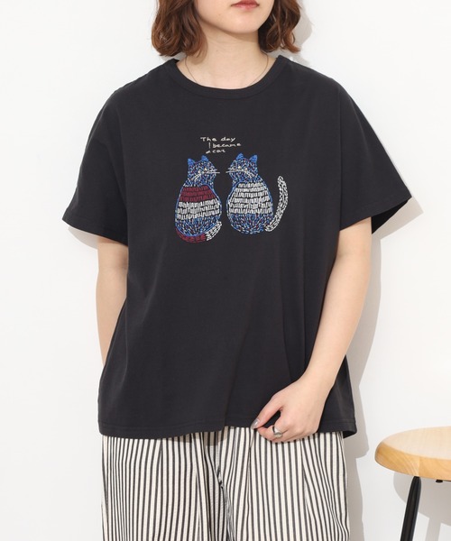 Emago(イマゴ)の「EMAGO 2匹のねこ刺繍T 半袖(Tシャツ/カットソー・レディース・ホワイト/オレンジ/ブラック・FREE)」の11枚目の写真