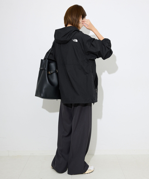 SLOBE IENA(スローブイエナ)の「《追加2》THE NORTH FACE/ザ ノース フェイス Compact Jacket NP72530(マウンテンパーカー・レディース・ブラック・MEDIUM)」の5枚目の写真