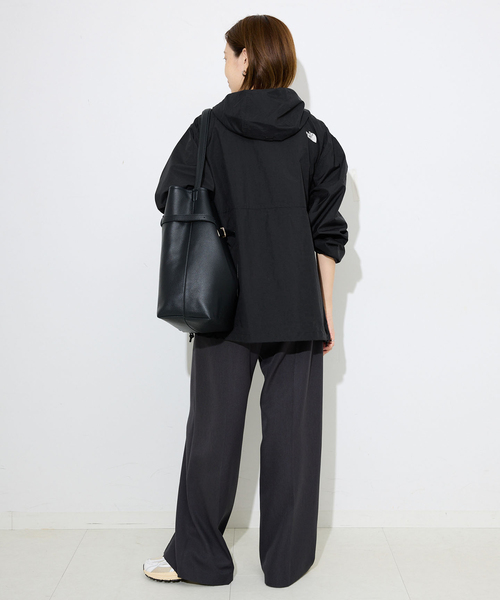 SLOBE IENA(スローブイエナ)の「《追加2》THE NORTH FACE/ザ ノース フェイス Compact Jacket NP72530(マウンテンパーカー・レディース・ブラック・MEDIUM)」の6枚目の写真