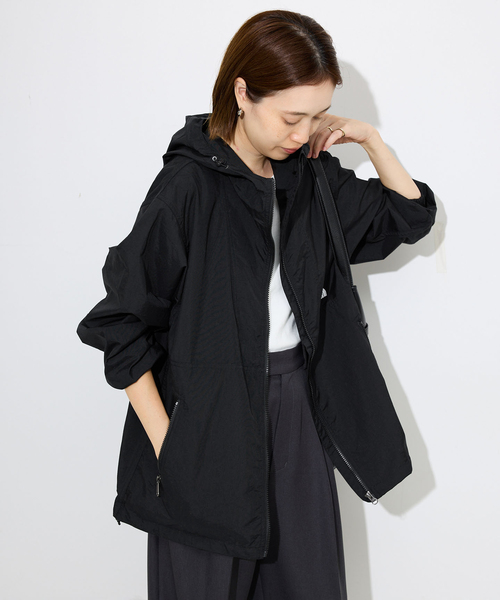 SLOBE IENA(スローブイエナ)の「《追加2》THE NORTH FACE/ザ ノース フェイス Compact Jacket NP72530(マウンテンパーカー・レディース・ブラック・MEDIUM)」の9枚目の写真