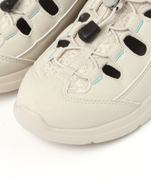 le coq sportif(ルコックスポルティフ)の「le coq sportif/ロレーヌ SS/759481(スリッポン・レディース・ベージュ/ブラック/グレー・LARGE/MEDIUM)」の17枚目の写真