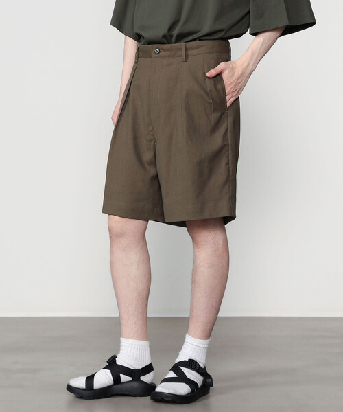 ORCIVAL(オーシバル)の「ORCIVAL | 〈別注〉 ボディシェルオックスフォード タックショーツ MEN(その他パンツ・メンズ・アイボリー/ブラック/モカ・3/4)」の14枚目の写真