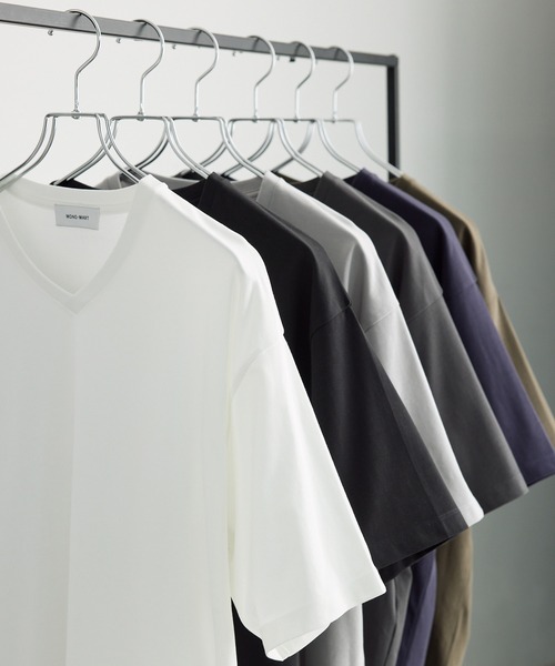 MONO-MART(モノマート)の「<接触冷感/UVカット>USAコットン コンフォート ヘビーオンス Vネック 半袖Tシャツ(Tシャツ/カットソー・メンズ・ブラック/ホワイト/チャコールグレー/ネイビー/オリーブ/ライトグレー・XL/S/L/M)」の9枚目の写真