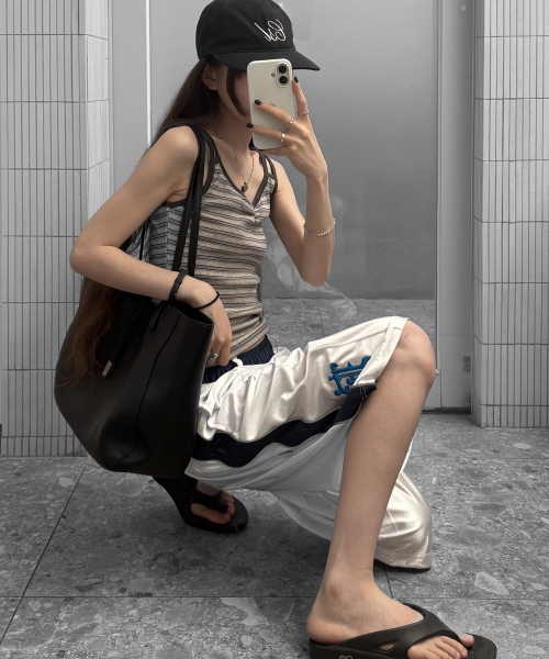 GLACK(グラック)の「GZP004 ファンタジートラックバミューダパンツ (ホワイト)(その他パンツ・レディース・その他・MEDIUM/LARGE)」の1枚目の写真