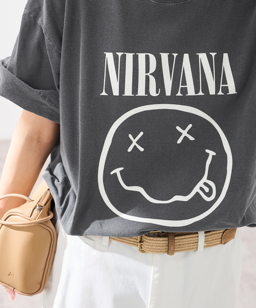 FRAMeWORK(フレームワーク)の「JOHNBULL/ジョンブル NIRVANA SMILEY Tシャツ(Tシャツ/カットソー・レディース・ベージュ/ブラック・FREE)」の22枚目の写真