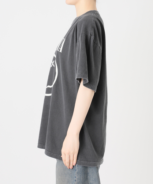 FRAMeWORK(フレームワーク)の「JOHNBULL/ジョンブル NIRVANA SMILEY Tシャツ(Tシャツ/カットソー・レディース・ベージュ/ブラック・FREE)」の5枚目の写真