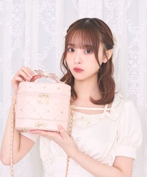 LAFARY（ラファリー）の「ビジューキルティングバニティバッグ（ショルダーバッグ）」