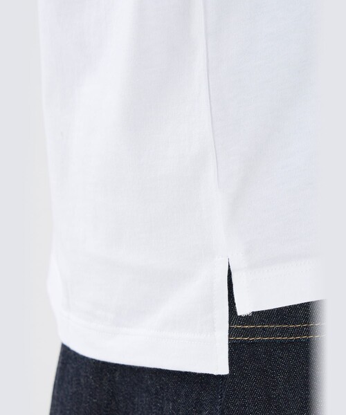 To b. by agnes b.（トゥービーバイアニエスベー）の「Tiger T オーガニックコットン 半袖 アーティストTシャツ（Tシャツ/カットソー・レディース・ホワイト・FREE）」の7枚目の写真