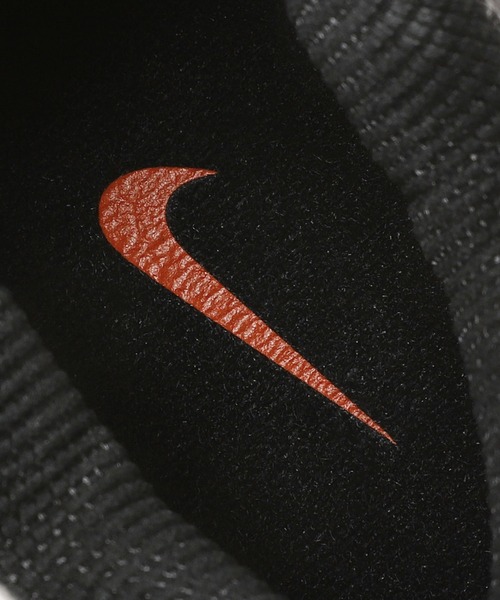 NIKE（ナイキ）の「NIKE SHOX R4 HQ1988-002（スニーカー・メンズ・シルバー・27cm）」の5枚目の写真