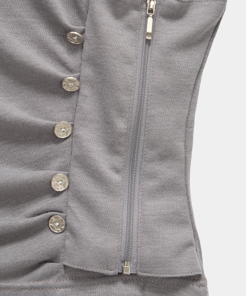 ETRE AU SOMMET(エトレオソメ)の「Drape Pintuck Zipper Roll-Up Short Top (Gray)(Tシャツ/カットソー・レディース・ダークグレー・FREE)」の11枚目の写真