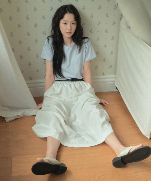 WEDNESDAYOASISFORWOMEN（ウェンズデー オアシス フォー ウーマン）の「[アトリエスタンダード] ネチュラルリングルスカート_2COLOR(WB6SK05)（スカート・レディース・ブラック/ホワイト・FREE）」の4枚目の写真