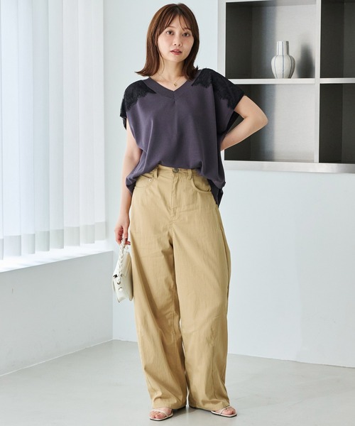LAVEANGE（ラビアンジェ）の「カーブチノワイドパンツ｜ラクなのに美脚見え/大人カジュアル/チノパン/後ろゴム/きれいめ（チノパンツ・レディース・ベージュ/ブラウン/ブラック・4L/M/LL/5L/3L）」の21枚目の写真