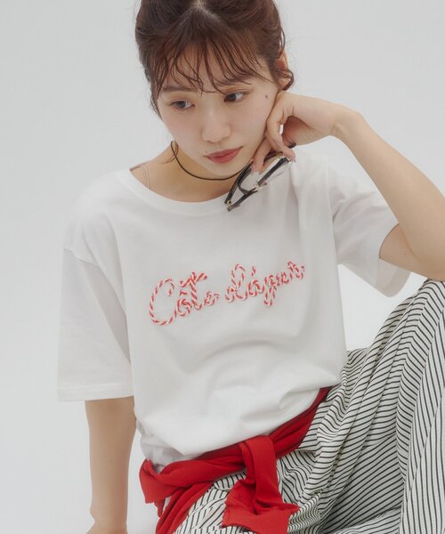 DISCOAT(ディスコート)の「【umm.】コード刺繍ロゴ半袖Tシャツ(Tシャツ/カットソー・レディース・ネイビー/グレー/オフホワイト・FREE)」の1枚目の写真
