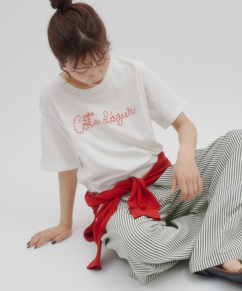 DISCOAT(ディスコート)の「【umm.】コード刺繍ロゴ半袖Tシャツ(Tシャツ/カットソー・レディース・ネイビー/グレー/オフホワイト・FREE)」の5枚目の写真