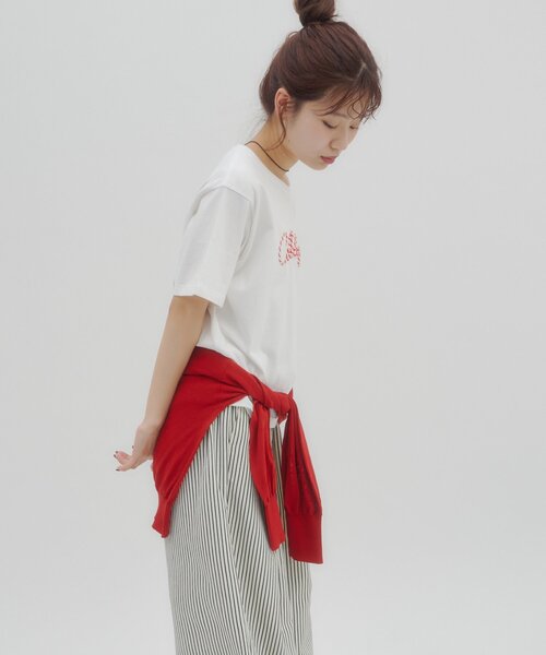 DISCOAT(ディスコート)の「【umm.】コード刺繍ロゴ半袖Tシャツ(Tシャツ/カットソー・レディース・ネイビー/グレー/オフホワイト・FREE)」の11枚目の写真