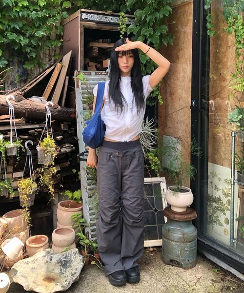 Miseki SEOUL(ミセキソウル)の「Ribbed layered shirring pants CHARCOAL(その他パンツ・レディース・その他・1/2)」の2枚目の写真