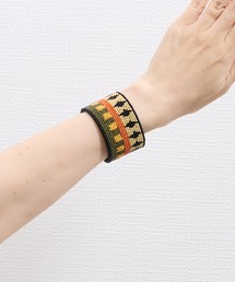 artipur COTTAGE（アルティプールコテージ）の「TKK : ビーズ刺繍カフ・バンブル（バングル/リストバンド）」