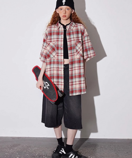 ADDITION STORE(アディションストア)の「\カラー展開がカワイイ♪女子っぽアメカジストリート/ レトロチェック ルーズシルエット ハーフスリーブシャツ(シャツ/ブラウス・レディース・ブルー/レッド/イエロー・MEDIUM/X-LARGE/LARGE)」の17枚目の写真