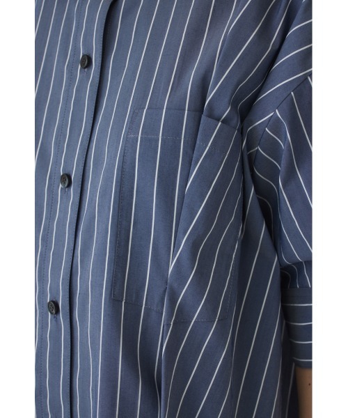 RIM.ARK(リムアーク)の「Serene over shirt(セリーンオーバーシャツ)(シャツ/ブラウス・レディース・マルチ/ネイビー/ホワイト・FREE)」の19枚目の写真