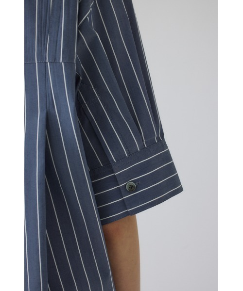 RIM.ARK(リムアーク)の「Serene over shirt(セリーンオーバーシャツ)(シャツ/ブラウス・レディース・マルチ/ネイビー/ホワイト・FREE)」の18枚目の写真