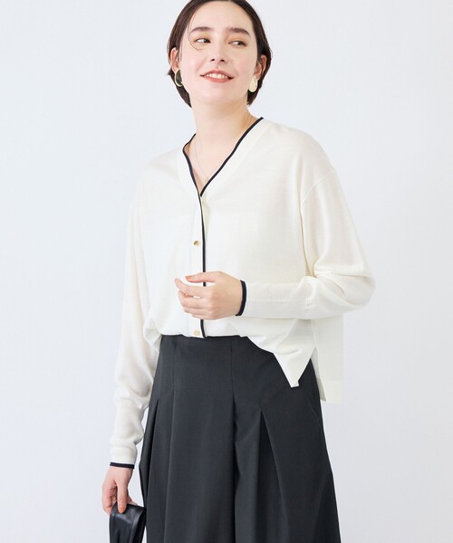 NOLLEY’S（ノーリーズ）の「《手洗い可能》18GマレーゆったりVネックカーディガン（カーディガン/ボレロ・レディース・ピンク/ミント/ホワイト系その他2/ブルー系その他6/ダークブラウン・38）」の2枚目の写真