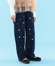CAROLINA GLASER（カロリナ グレイサー）の「パール & ビジュー デニム パンツ（デニムパンツ）」