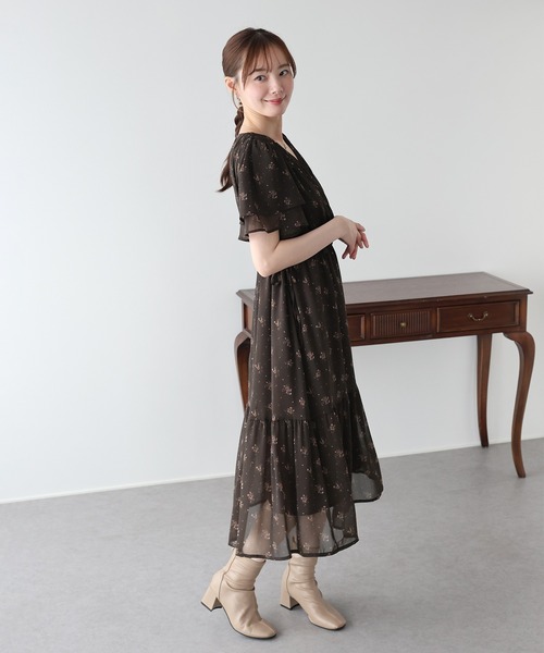 BLUEEAST（ブルーイースト）の「《選べる着丈》シフォンプリントカシュクールワンピース（ワンピース・レディース・ブラウン/アイボリー・SHORT/LONG）」の10枚目の写真