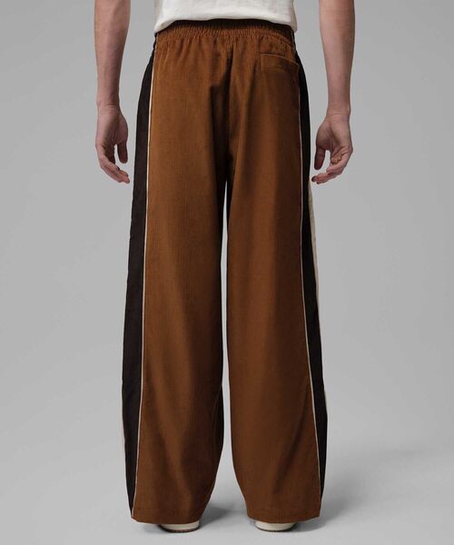 JORDAN BRAND（ジョーダンブランド）の「ジョーダン フライト メンズ コーデュロイ パンツ / Jordan Flight Men's Corduroy Pants IO1805-281 Light British Tan（その他パンツ・メンズ・ライトブラウン・XL/S/L/M/2XL）」の15枚目の写真