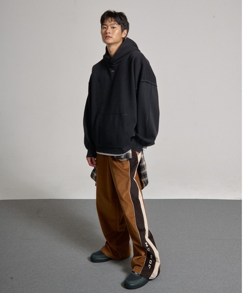 JORDAN BRAND（ジョーダンブランド）の「ジョーダン フライト メンズ コーデュロイ パンツ / Jordan Flight Men's Corduroy Pants IO1805-281 Light British Tan（その他パンツ・メンズ・ライトブラウン・XL/S/L/M/2XL）」の9枚目の写真