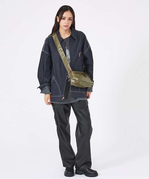UNIVERSAL OVERALL(ユニバーサルオーバーオール)の「【UNIVERSAL OVERALL/ユニバーサルオーバーオール】Surplus TOOL square mini shoulder bag/ナイロン/バッグ/ショルダーバッグ/秋冬(ショルダーバッグ・メンズ・カーキ/ブラウン/ブラック・フリー)」の10枚目の写真