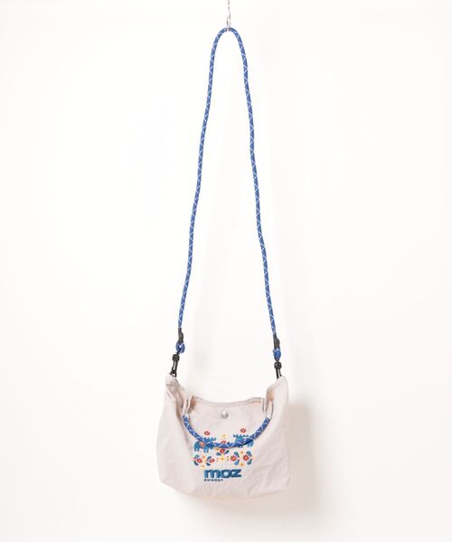 moz(モズ)の「【unify × moz】ユニファイ×モズ エンブロイダリー2wayミニショルダーバッグ ZUPS-02(ショルダーバッグ・レディース・ブラック/ホワイト/マスタード/グレイッシュベージュ/ブルーグレー/グリーン系その他・ONE SIZE)」の1枚目の写真