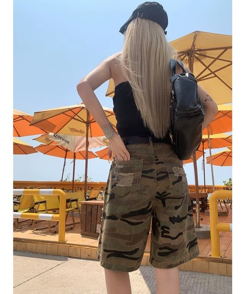 inst.ALL(インストール)の「迷彩柄ダメージルーズハーフパンツ(その他パンツ・レディース・カーキ・L/M/S)」の4枚目の写真
