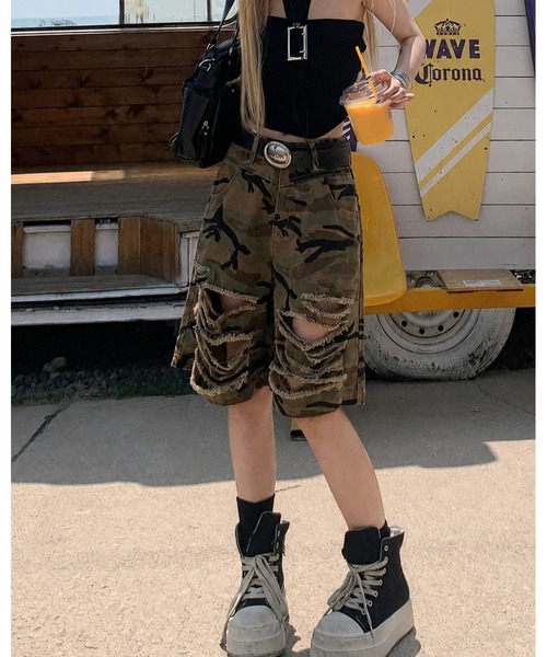 inst.ALL(インストール)の「迷彩柄ダメージルーズハーフパンツ(その他パンツ・レディース・カーキ・L/M/S)」の6枚目の写真