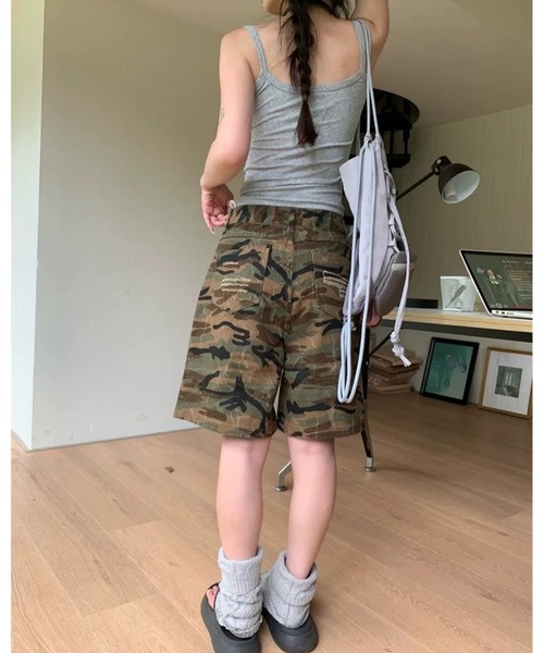 inst.ALL(インストール)の「迷彩柄ダメージルーズハーフパンツ(その他パンツ・レディース・カーキ・L/M/S)」の15枚目の写真